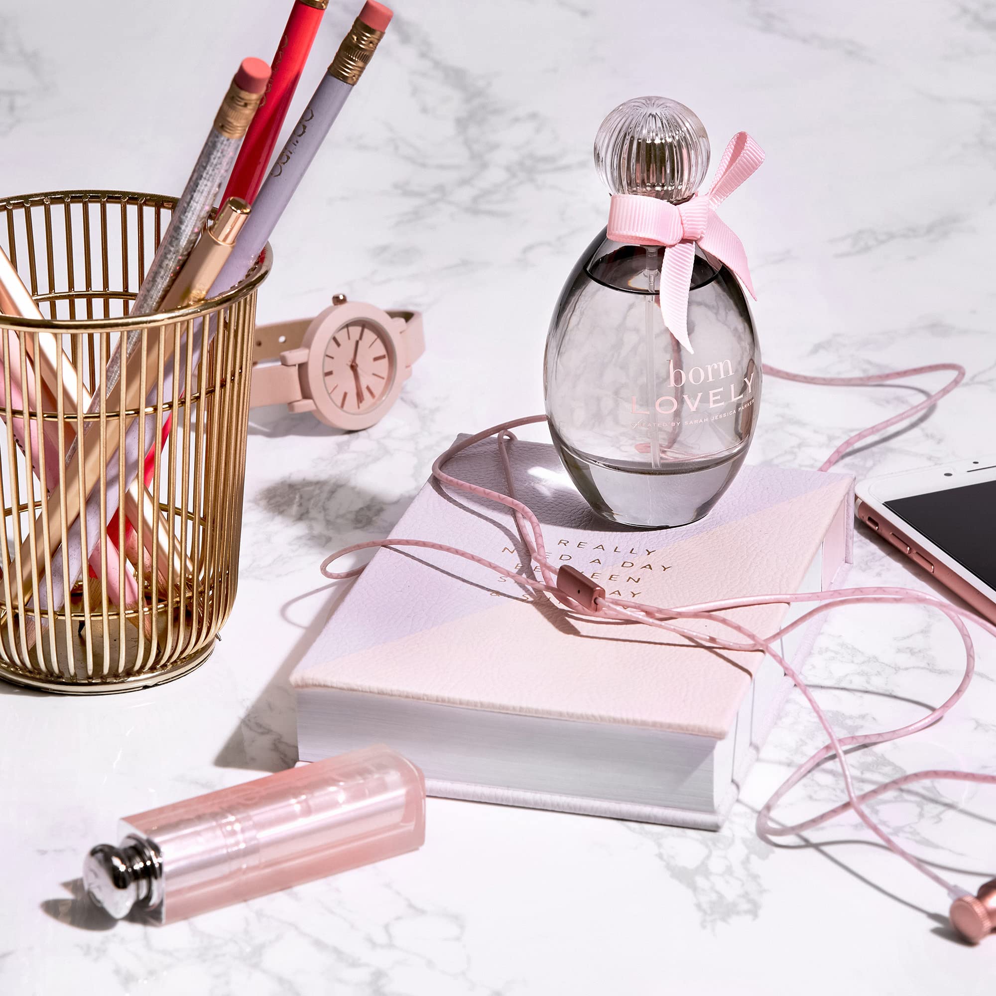 Born Lovely by Sarah Jessica Parker Eau de Parfum for Women - Timeless Feminine Fragrance