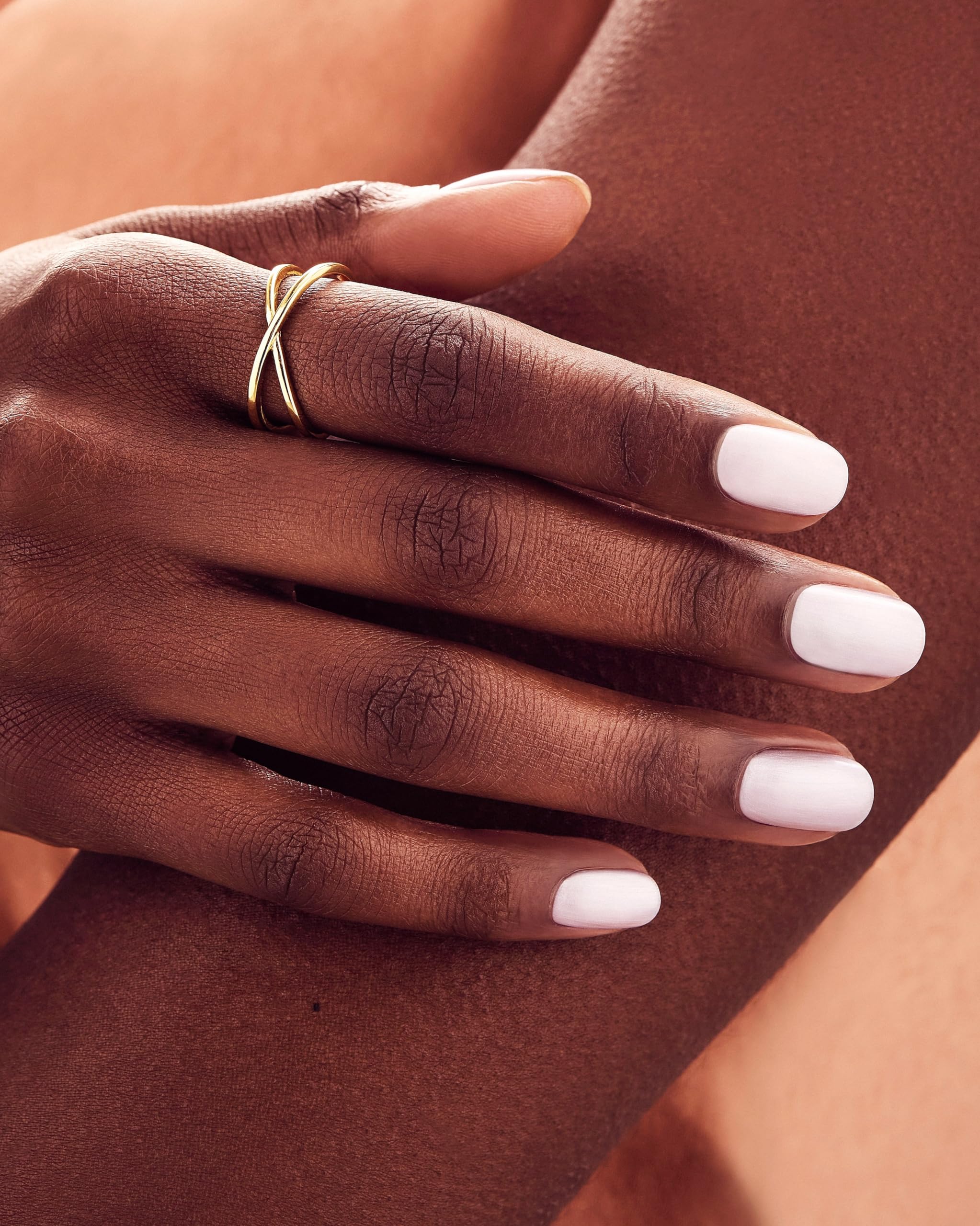 Sally Hansen Colour Therapy Nail Polish with Argan Oil – Un-Wined