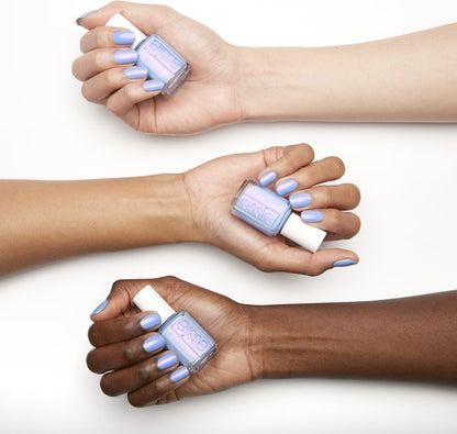 Essie Nail Polish 13.5ml – Iconic Colour, Smooth Application, Salon Finish