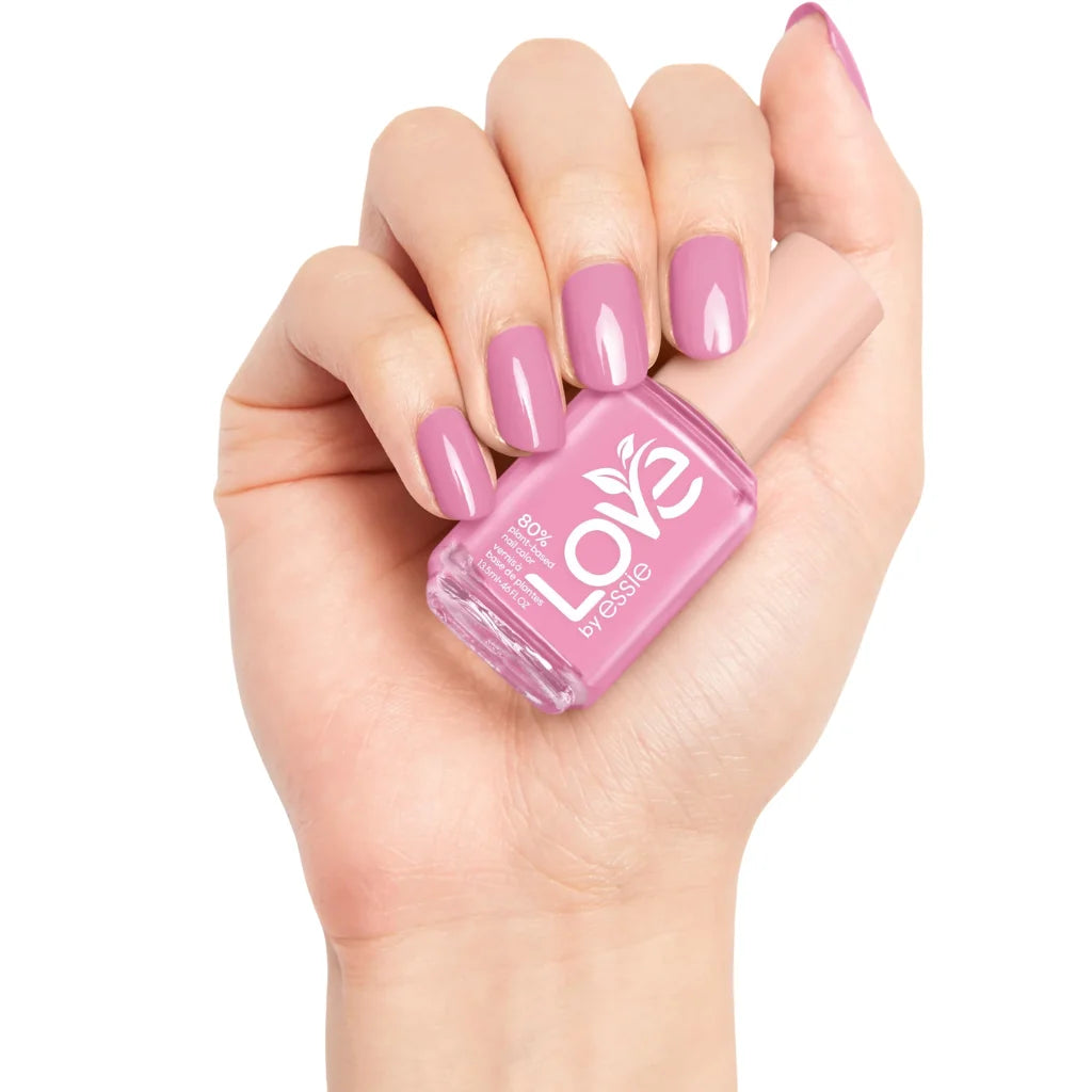 Essie LOVE by Essie Nail Polish 160 Carefree But Caring 13.5ml – Pink