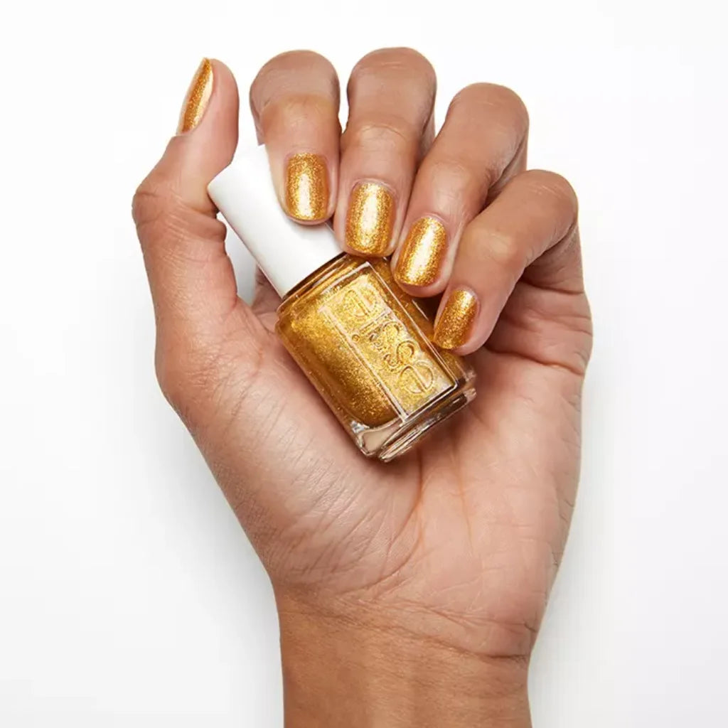 Essie Nail Polish 13.5ml – Iconic Colour, Smooth Application, Salon Finish
